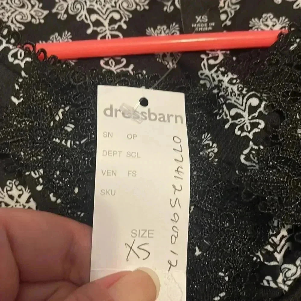 NWT - Roz & Ali shell top - Picture 6 of 12